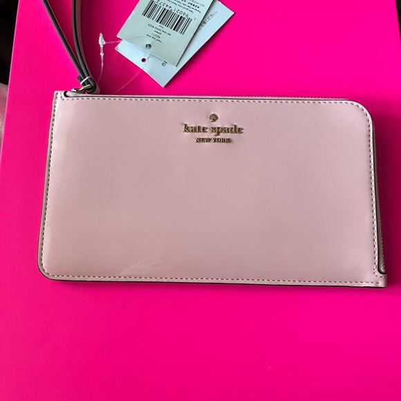 Kate Spade Blush Pink Wristlet
